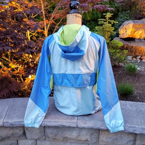 Vintage 90s Nike ACG Windbreaker - Picture 2 of 16